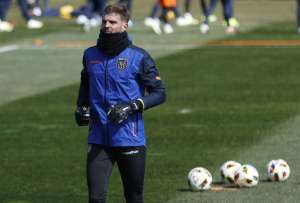 Javier Burrai podr&iacute;a debutar en esta fecha FIFA