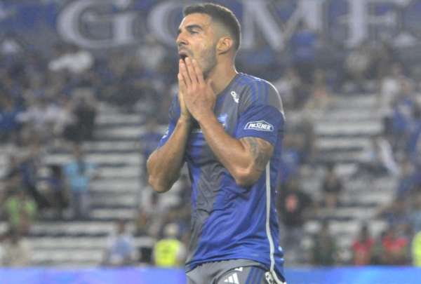 Emelec no podr&aacute; fichar por dos ventanas