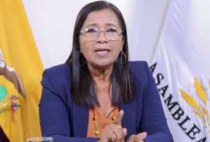 No pas&oacute; la moci&oacute;n de destituci&oacute;n de Guadalupe Llori como asamble&iacute;sta