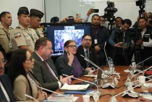 M&oacute;nica Palencia sobre juicio pol&iacute;tico: "Si no van a respetar las garant&iacute;as del debido proceso, qu&eacute; queda en el Ecuador&rdquo;