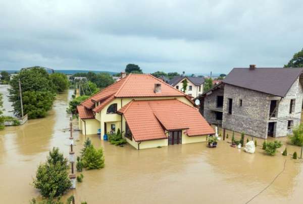 Fen&oacute;meno del Ni&ntilde;o: lluvias y humedad amenazan hogares en Ecuador