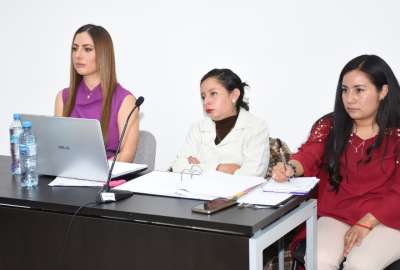 Luc&iacute;a Jaramillo (izq.) estuvo presente en la audiencia oral de pruebas y alegatos contra Aquiles Alvarez por violencia pol&iacute;tica de g&eacute;nero.