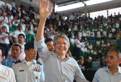 El presidente Guillermo Lasso comparti&oacute; con los j&oacute;venes deportistas en Portoviejo. 