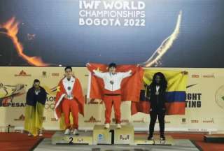 Tamara Salazar gan&oacute; bronce para Ecuador en el Mundial de Levantamiento de Pesas