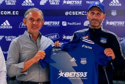 Jos&eacute; Pileggi, presidente de Emelec, dijo que har&aacute; entre siete y diez fichajes.