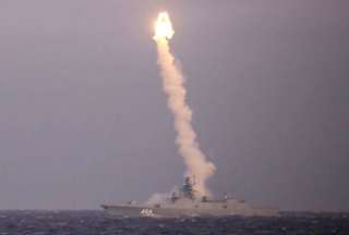 Buques de Rusia, China y Sud&aacute;frica realizaron ejercicios de guerra en el oc&eacute;ano &Iacute;ndico