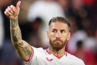 Sergio Ramos anot&oacute; un autogol con el que el Barcelona se llev&oacute; el triunfo ante Sevilla