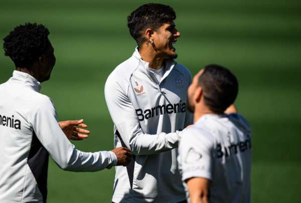 Hincapi&eacute; tiene su carta del equipo de la temporada