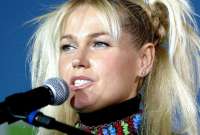 Xuxa reaparece en la gala de TV Globo.