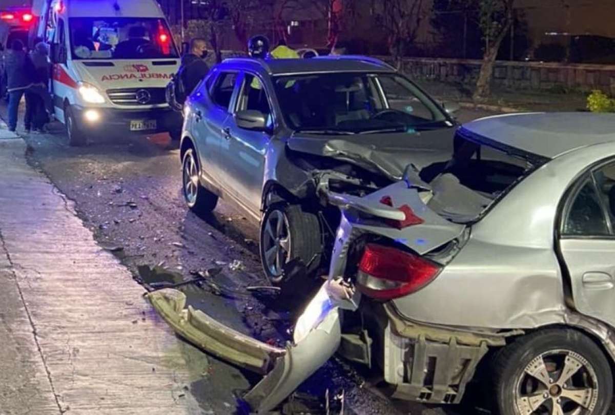 Cuatro personas resultaron heridas tras accidente de tránsito en Quito