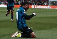 Ademola Lookman marcó un triplete para darle el título de la Europa League al Atalanta.