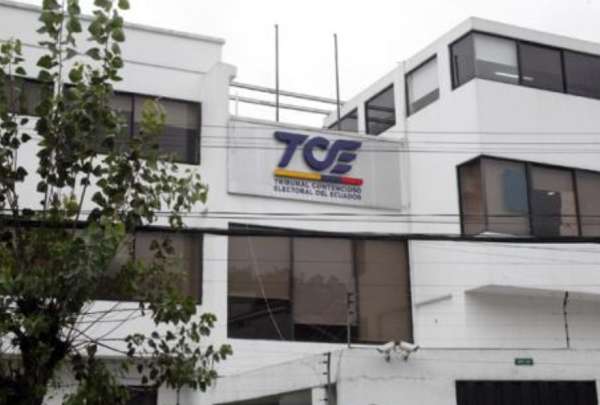&ldquo;La justicia electoral no puede actuar en funci&oacute;n de nombres o banderas&rdquo;