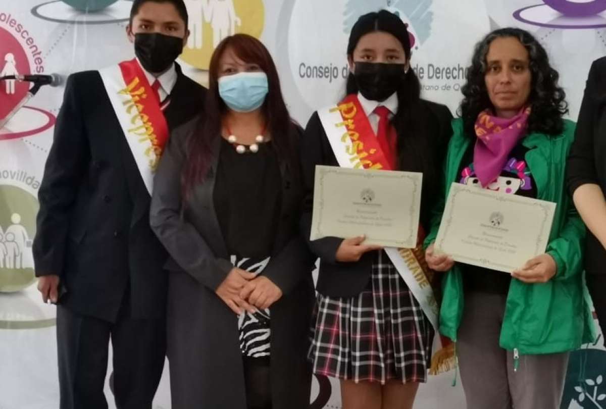 El Consejo de Protecci&oacute;n de Derechos reconoci&oacute; a los estudiantes del Dillon y la fundaci&oacute;n Aldea. 