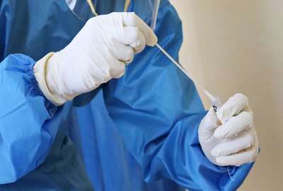Expertos un salud sostienen que brotes de &Oacute;micron no deber&iacute;an ser gestionados como brotes de gripe