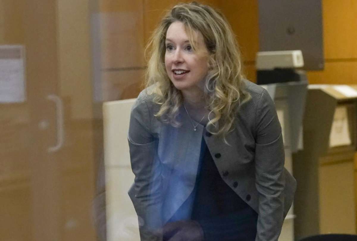 Theranos fue fundada en 2003, luego que Holmes abandonara sus estudios en la Universidad de Stanford, a los 19 a&ntilde;os. 