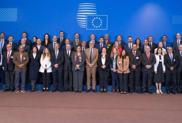  La ministra M&oacute;nica Palencia se reuni&oacute; con altos funcionarios del Comit&eacute; Latinoamericano de Seguridad Interior y la Uni&oacute;n Europea para hablar sobre cooperaci&oacute;n internacional contra el crimen organizado y el narcotr&aacute;fico.