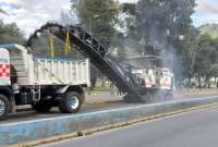 Inició la rehabilitación vial en la avenida Patria