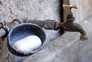Alto consumo de agua podr&iacute;a causar racionamientos en Quito