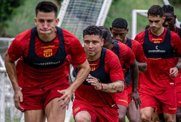 Barcelona visita a Universidad Cat&oacute;lica en el Ol&iacute;mpico Atahualpa