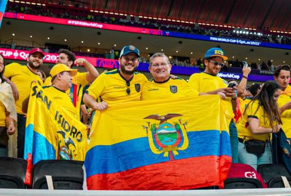 La FEF solicit&oacute; a la afici&oacute;n tricolor que se comporte adecuadamente en Qatar 2022.