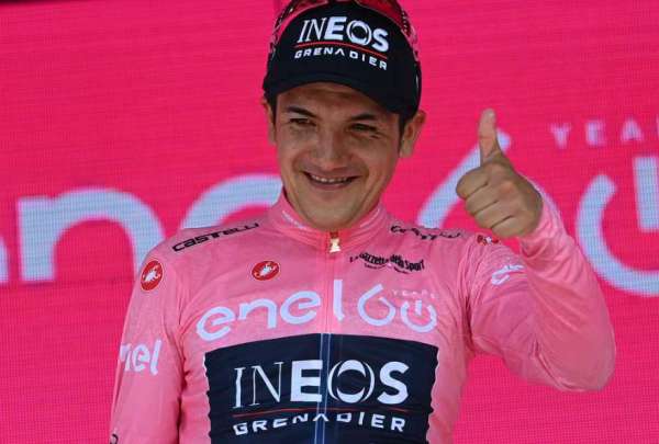 Richard Carapaz critica a la Federaci&oacute;n de Ciclismo