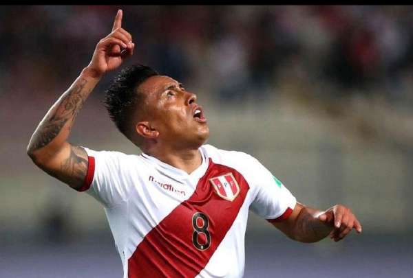 Christian Cueva ser&aacute; presentado hoy en la &ldquo;Explosi&oacute;n Azul&rdquo;
