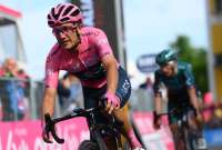Richard Carapaz pierde la &acute;maglia&acute; rosa en el Giro de Italia