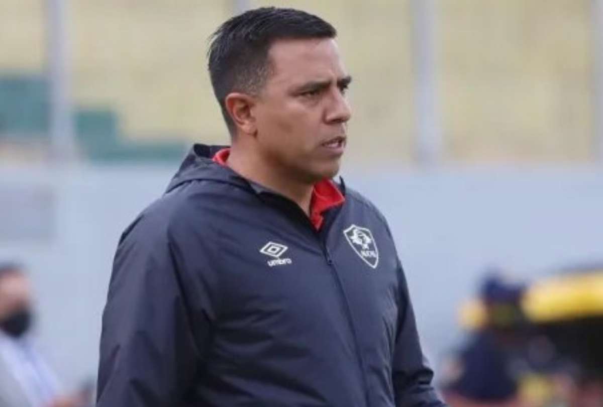 C&eacute;sar Far&iacute;as fue castigado con tres fechas de suspensi&oacute;n por insultos al &aacute;rbitro.