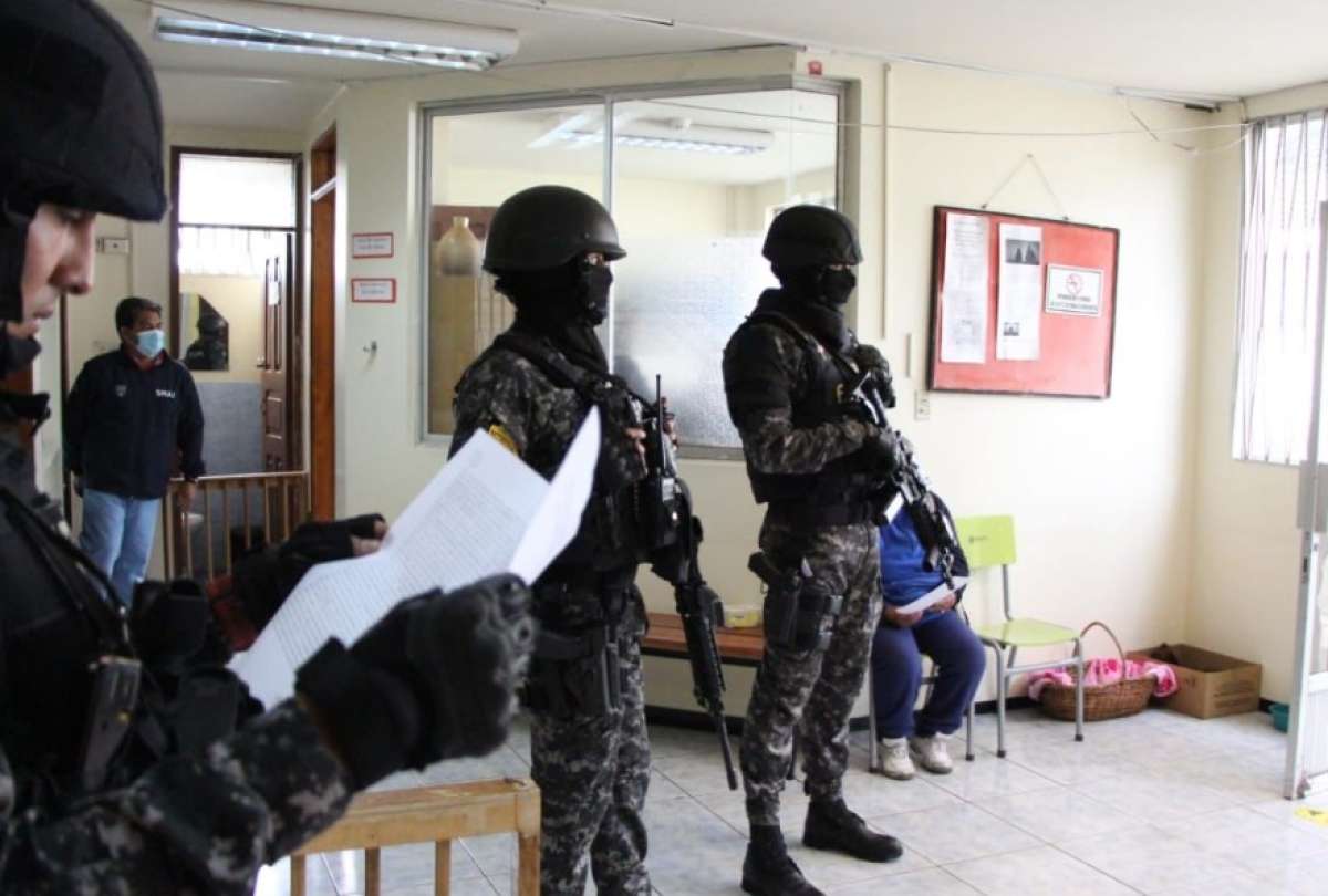 La Fiscal&iacute;a del Ecuador coordin&oacute; un allanamiento en torno al caso Bernal.