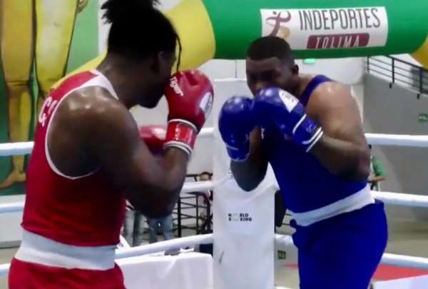 Gerlon Congo le da a Ecuador el oro en la Copa América de Boxeo Ibagué 2025