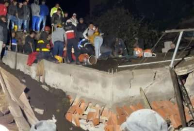 El Presidente coordin&oacute; acciones con los gobiernos locales para atender a los afectados del deslizamiento de tierra en Alaus&iacute;. 