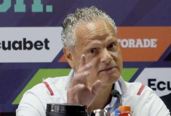 Esteban Paz habl&oacute; sobre la posibilidad de volver a Liga de Quito