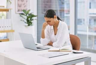 5 se&ntilde;ales de agotamiento emocional en el trabajo