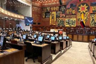 Bancada ADN alerta sobre presunto intento golpista en la Asamblea Nacional
