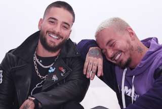 Maluma y J Balvin se desnudan en el escenario