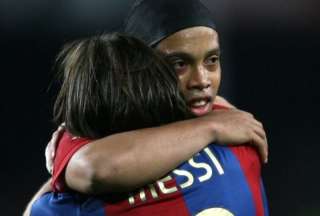 Ronaldinho envi&oacute; un mensaje de apoyo a Lionel Messi