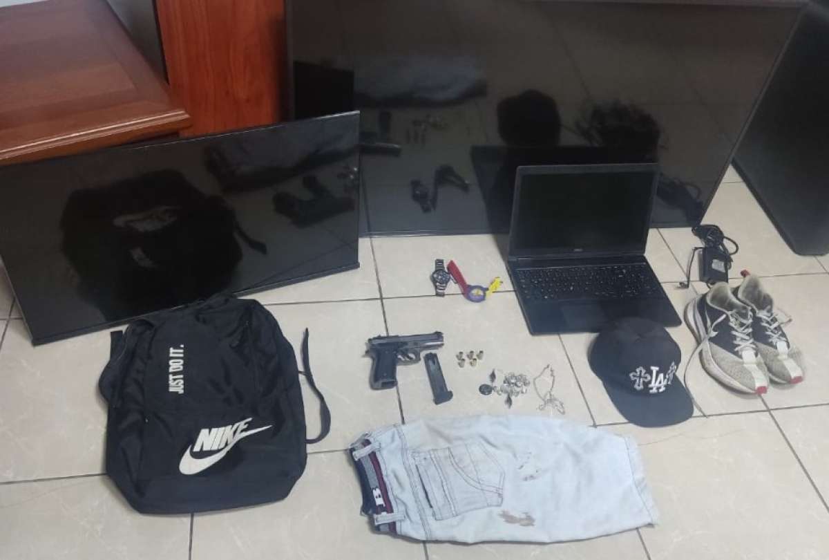 Polic&iacute;a aprehendi&oacute; a dos sujetos por el delito de robo en Sucumb&iacute;os