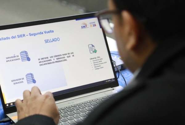 El Sistema Inform&aacute;tico de Escrutinios y Resultados para los comicios del domingo fue verificado hoy.