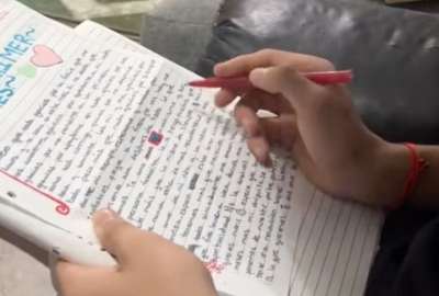 Le escribi&oacute; una carta de amor, su novio le corrigi&oacute; la ortograf&iacute;a