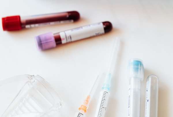 Pacientes con hemofilia exigen al MSP frenar la compra de medicamento a trav&eacute;s del SERCOP