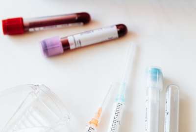 Pacientes con hemofilia exigen al MSP frenar la compra de medicamento a trav&eacute;s del SERCOP