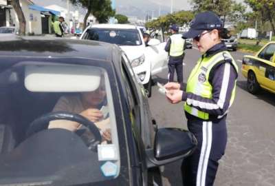 En Quito est&aacute; vigente la restricci&oacute;n vehicular Pico y Placa. Conozca los horarios de esta medida. 