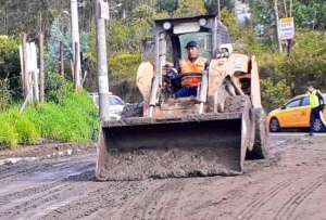 La calle Nela Martínez, ubicada al sur de Quito, tendrá horarios restringidos por trabajos en la vía.