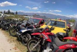 La chatarrizaci&oacute;n de 4.351 autos y motos arranc&oacute; a escala nacional