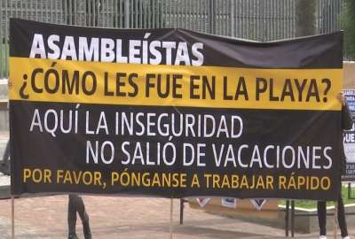 Ciudadanos exigen a asamble&iacute;stas que &lsquo;se pongan a trabajar&rsquo;