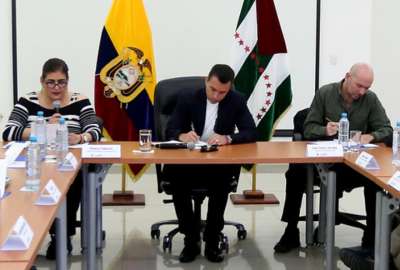 El presidente Noboa lider&oacute; la reuni&oacute;n en la que se comprometi&oacute; a restablecer el orden y la seguridad en el pa&iacute;s.