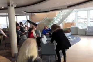 Noruega: P&aacute;nico en altamar por mar embravecido durante un crucero