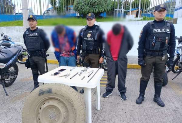 Dos ciudadanos extranjeros fueron detenidos por robo de partes de veh&iacute;culos en Quito.
