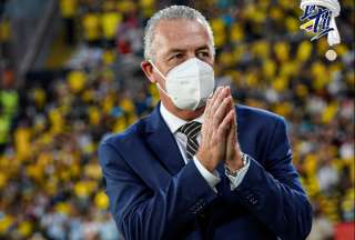 Gustavo Alfaro asegur&oacute; que no ha conversado con ninguna otra Selecci&oacute;n