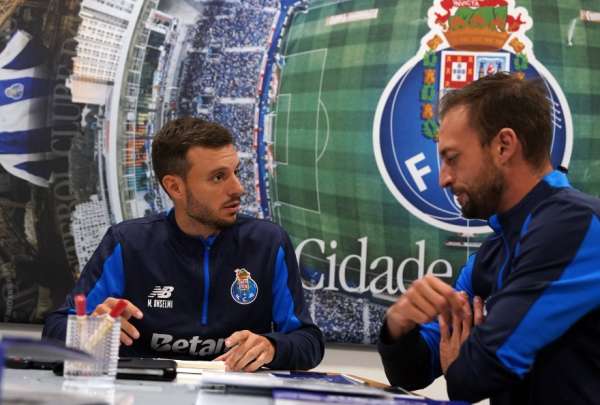 Mart&iacute;n Anselmi firm&oacute; su contrato hasta finales de 2027 con el Oporto. 